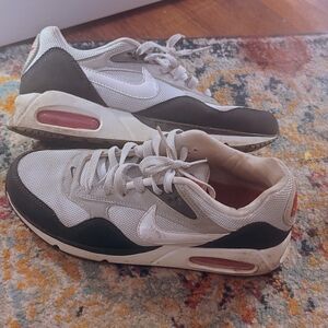 Nike Air Max Sneakers in Gray and White